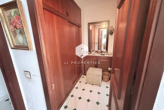 Tweedehands - Villa -
Orihuela Costa - Campoamor