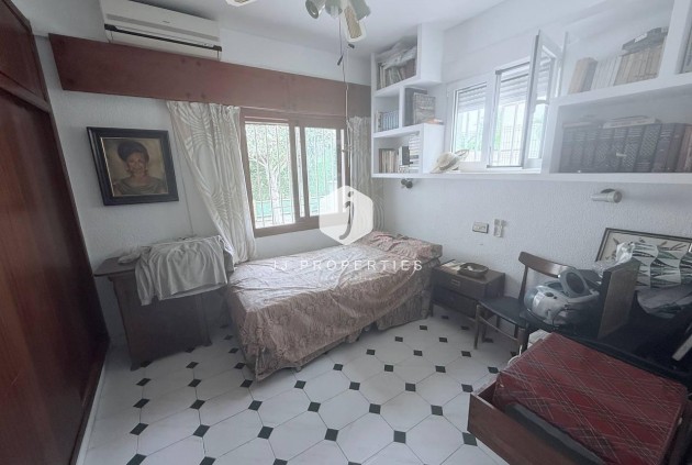 Tweedehands - Villa -
Orihuela Costa - Campoamor