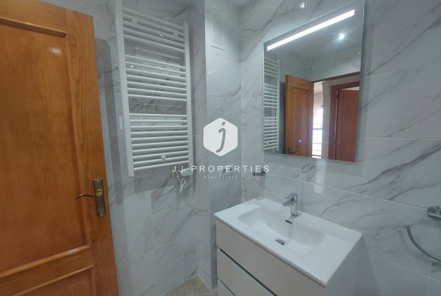 Aus zweiter Hand - Wohnung -
La Zenia - Costa Blanca