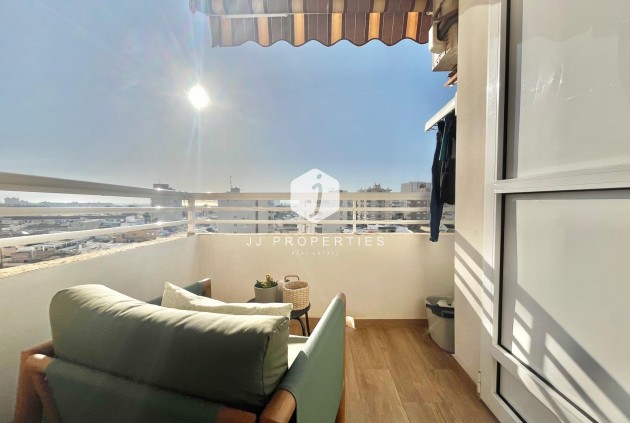 Tweedehands - Appartement / flat -
Torrevieja - Calas blanca