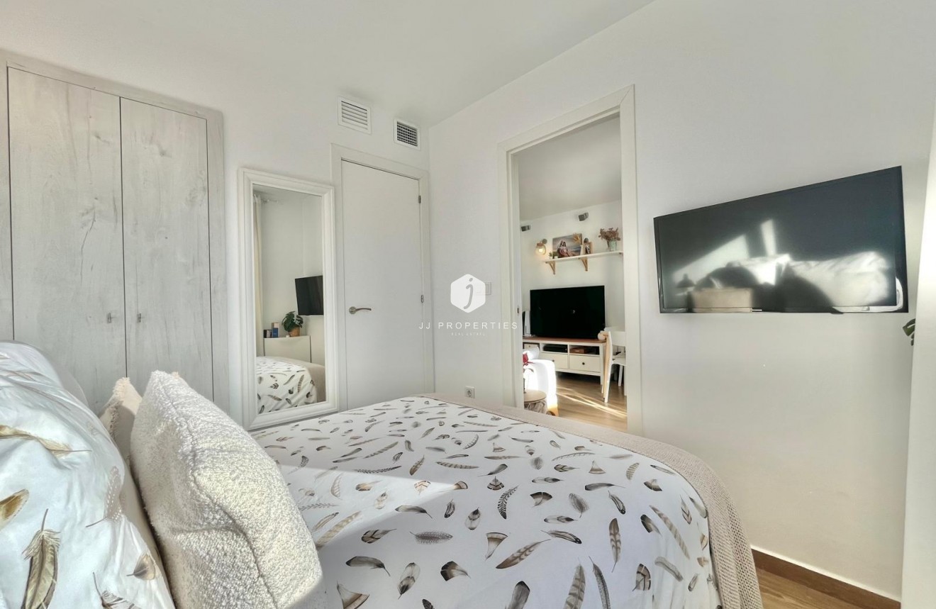 Tweedehands - Appartement / flat -
Torrevieja - Calas blanca