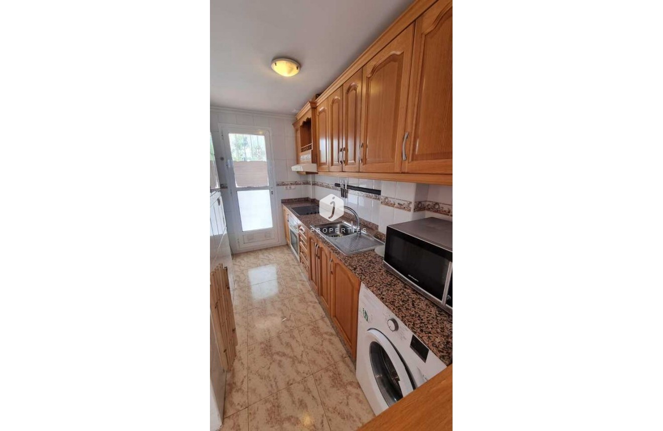 Tweedehands - Chalet -
Playa Flamenca - Costa Blanca