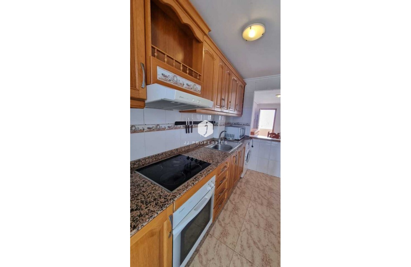 Tweedehands - Chalet -
Playa Flamenca - Costa Blanca