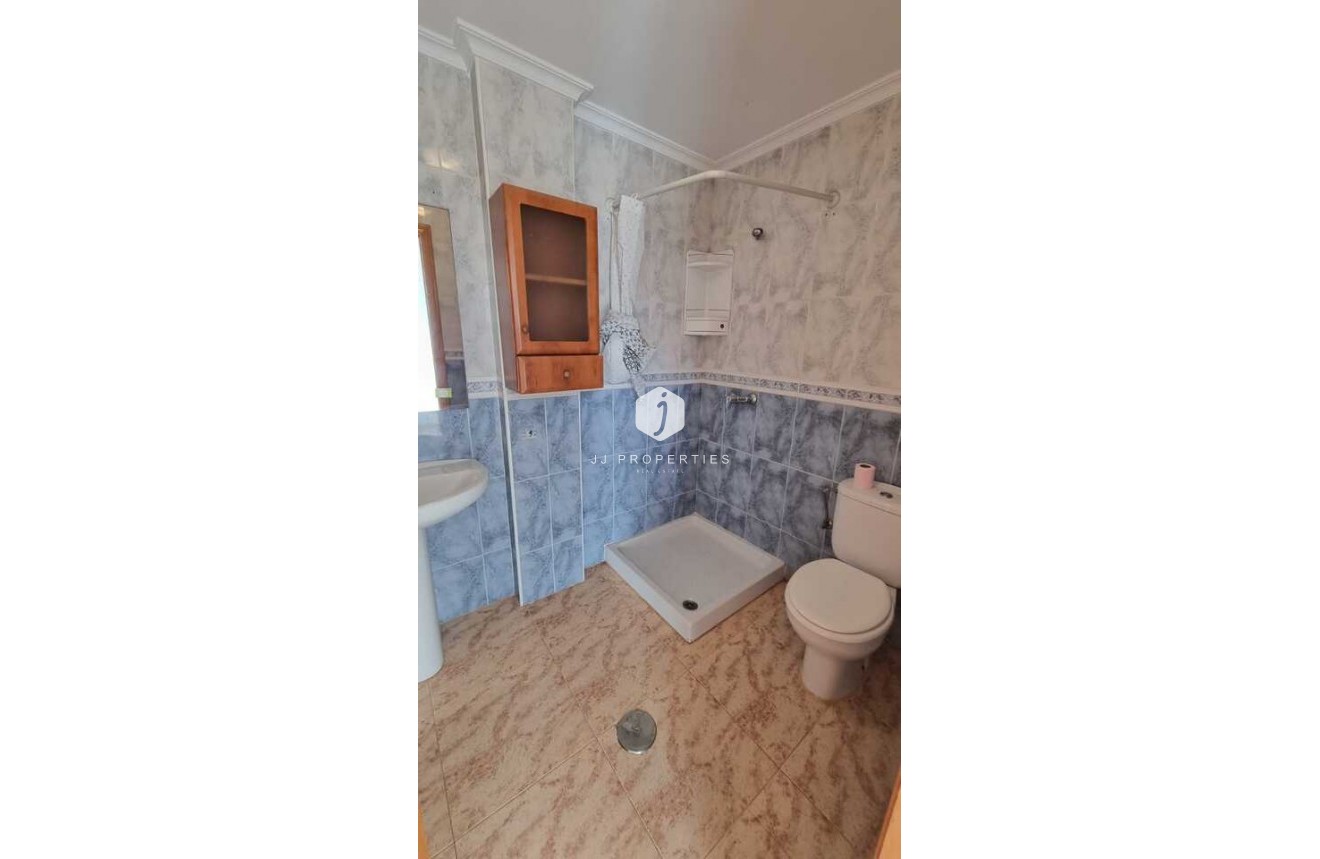 Tweedehands - Chalet -
Playa Flamenca - Costa Blanca