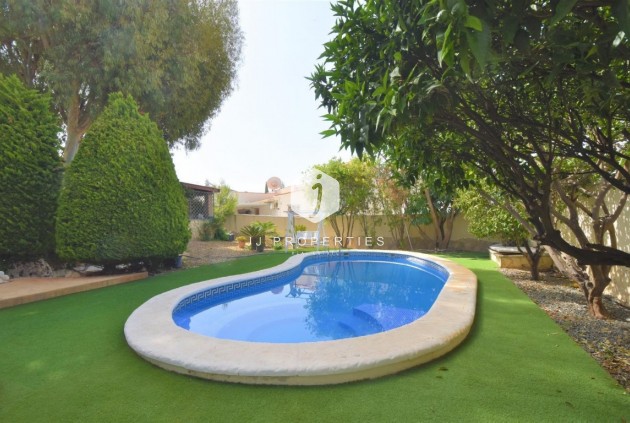 Tweedehands - Villa -
Ciudad Quesada - Costa Blanca