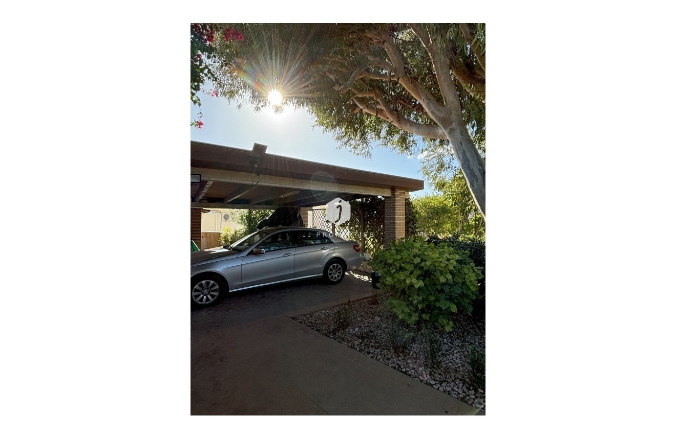 Tweedehands - Villa -
Ciudad Quesada - Costa Blanca