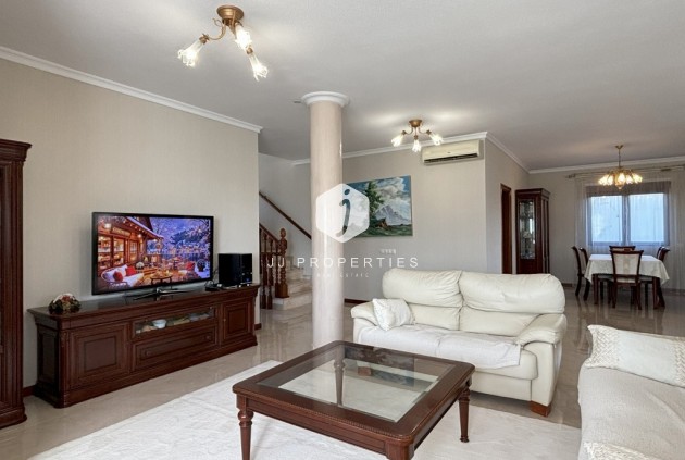 Tweedehands - Villa -
Ciudad Quesada - Costa Blanca