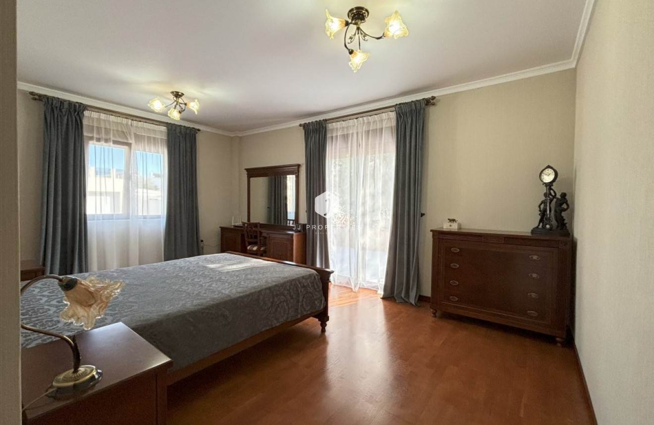 Tweedehands - Villa -
Ciudad Quesada - Costa Blanca