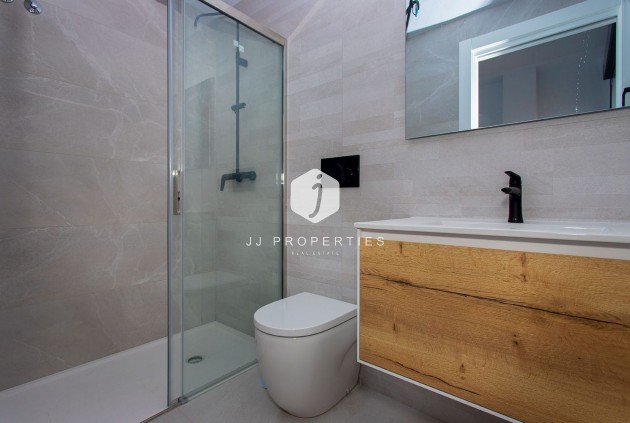 Tweedehands - Appartement / flat -
Torrevieja - Costa Blanca