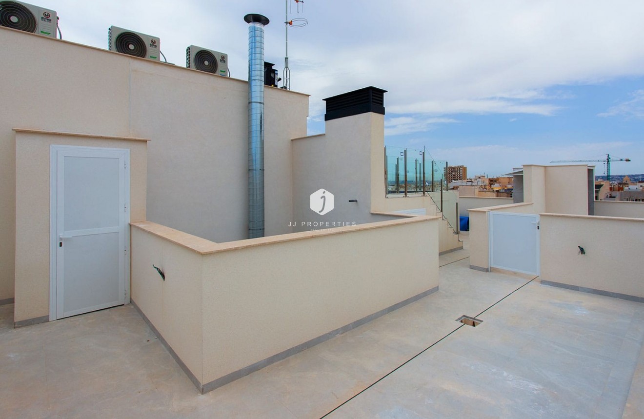 Tweedehands - Appartement / flat -
Torrevieja - Costa Blanca