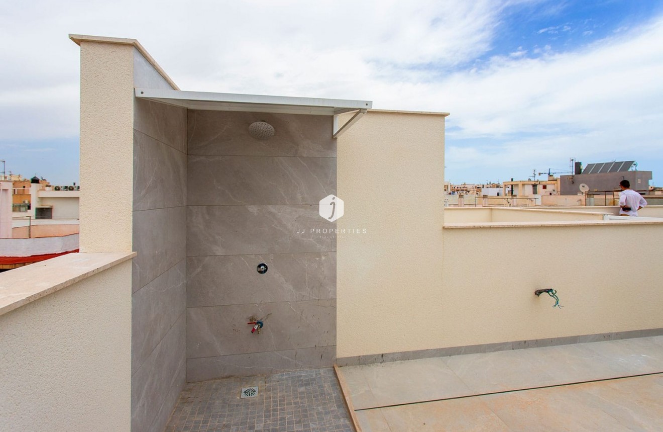 Tweedehands - Appartement / flat -
Torrevieja - Costa Blanca