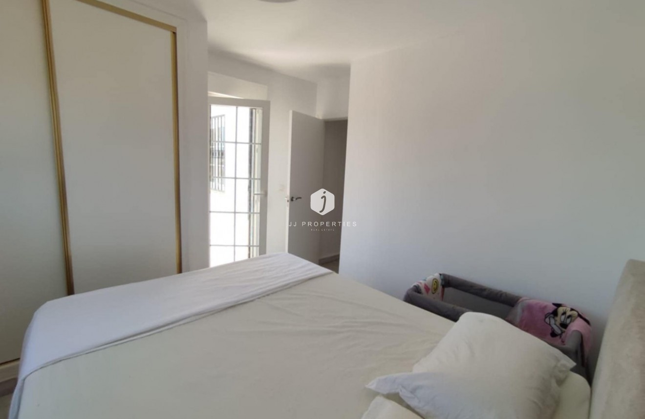 Tweedehands - Chalet -
Playa Flamenca - Costa Blanca