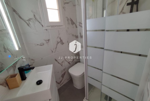 Tweedehands - Chalet -
Playa Flamenca - Costa Blanca