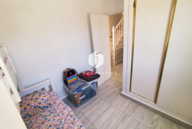 Tweedehands - Chalet -
Playa Flamenca - Costa Blanca