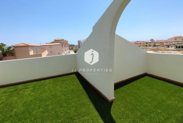 Tweedehands - Chalet -
Playa Flamenca - Costa Blanca