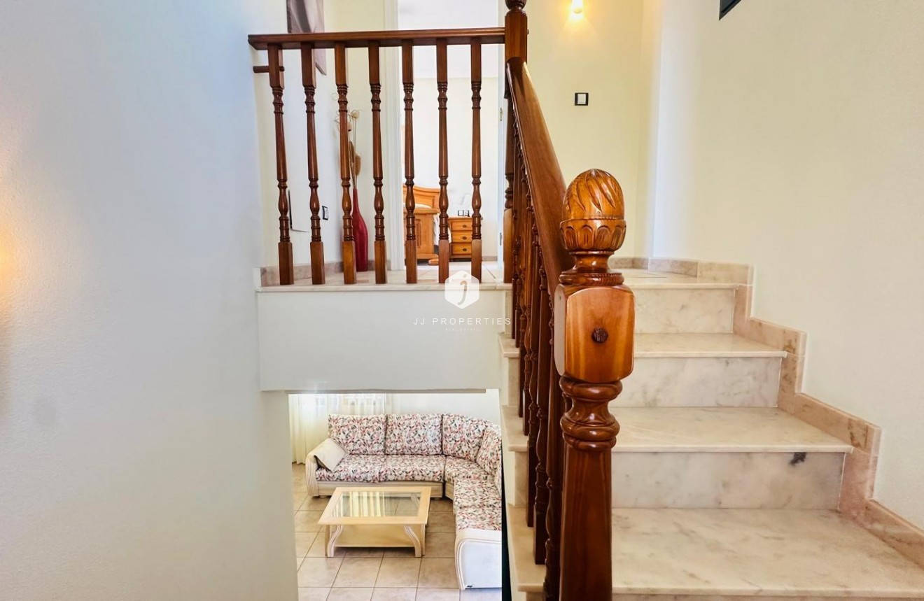 Tweedehands - Villa -
Orihuela Costa - PAU 8