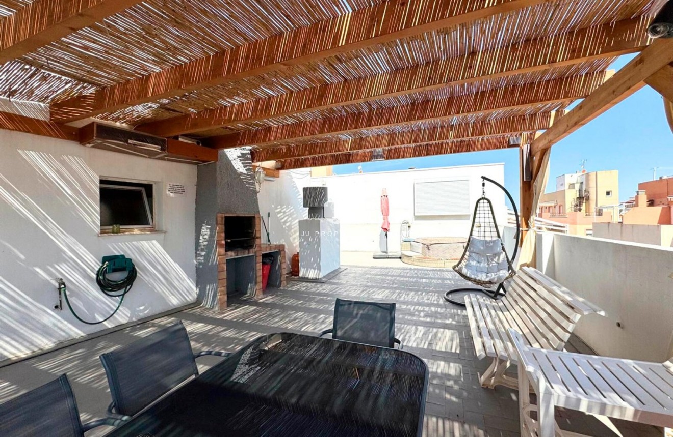 Tweedehands - Penthouse -
Torrevieja - Costa Blanca