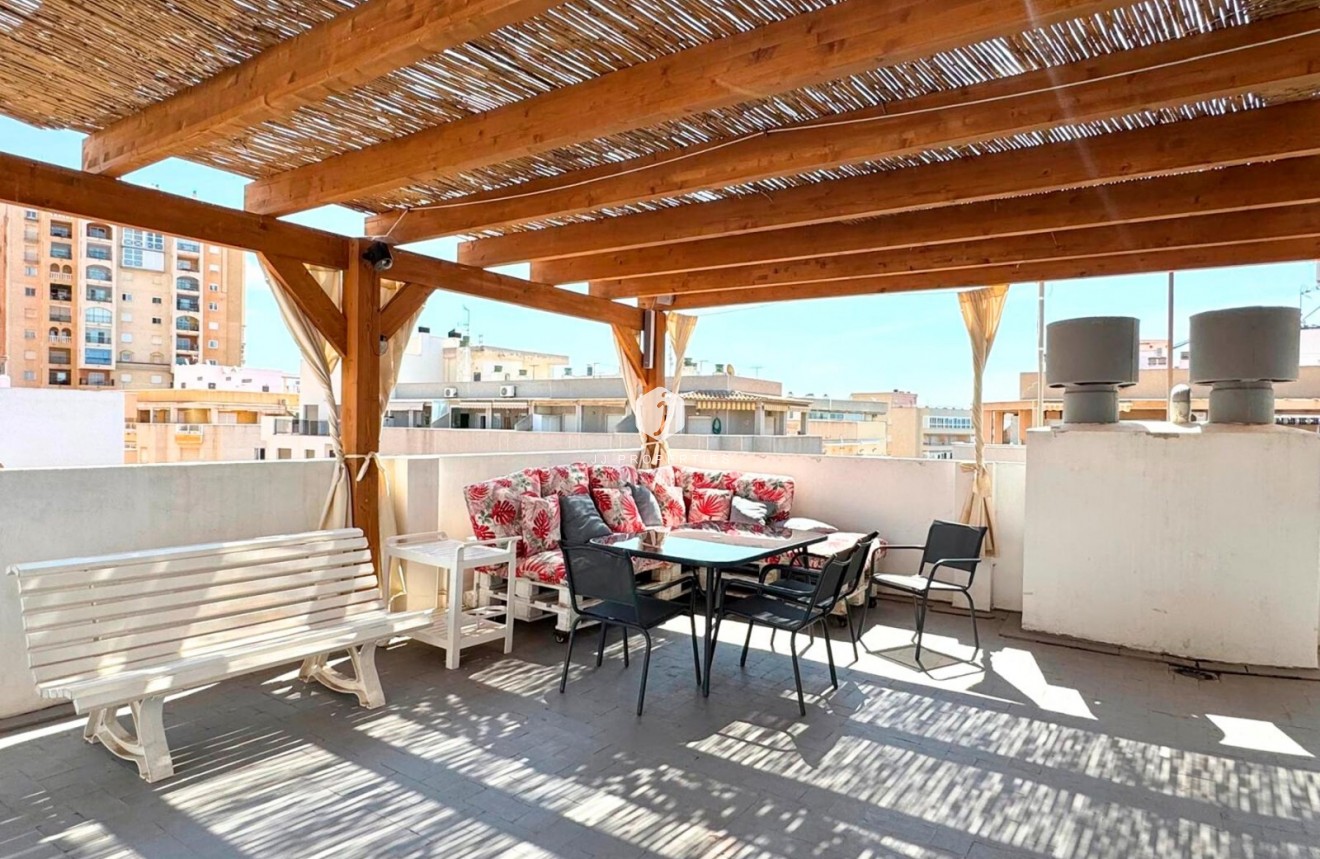 Tweedehands - Penthouse -
Torrevieja - Costa Blanca