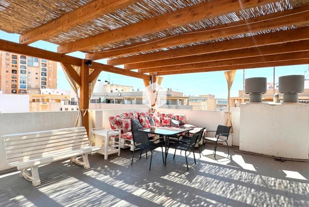 Tweedehands - Penthouse -
Torrevieja - Costa Blanca