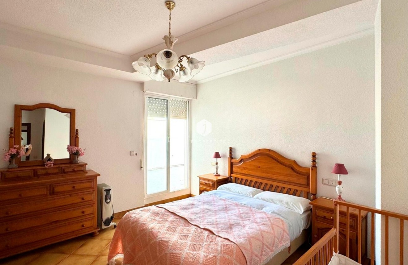 Tweedehands - Penthouse -
Torrevieja - Costa Blanca