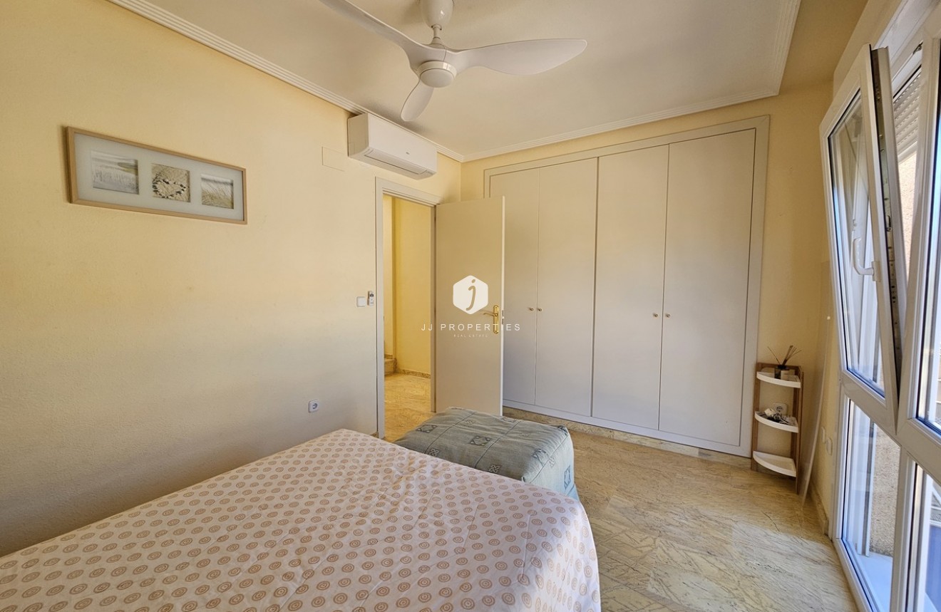 Tweedehands - Villa -
Cabo Roig - Costa Blanca