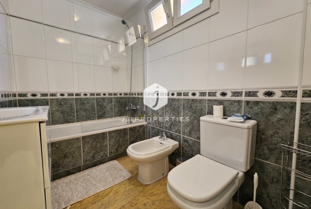 Tweedehands - Villa -
Cabo Roig - Costa Blanca