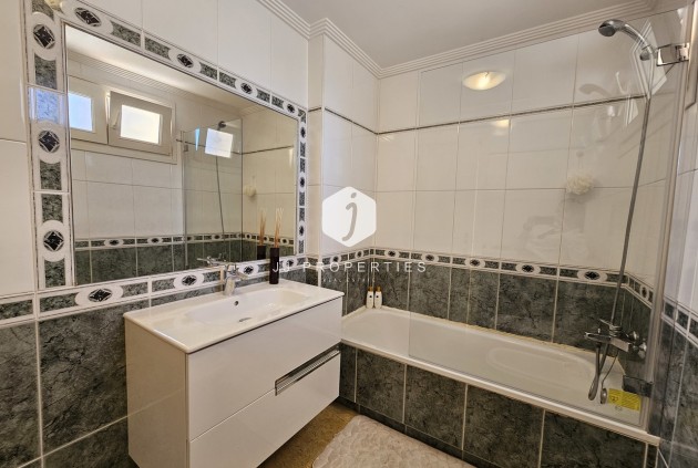 Tweedehands - Villa -
Cabo Roig - Costa Blanca