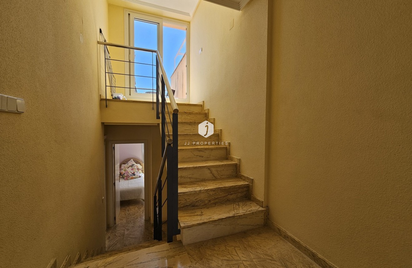 Tweedehands - Villa -
Cabo Roig - Costa Blanca