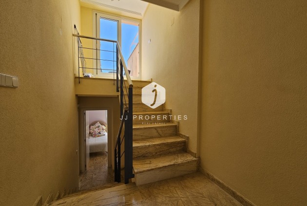 Tweedehands - Villa -
Cabo Roig - Costa Blanca