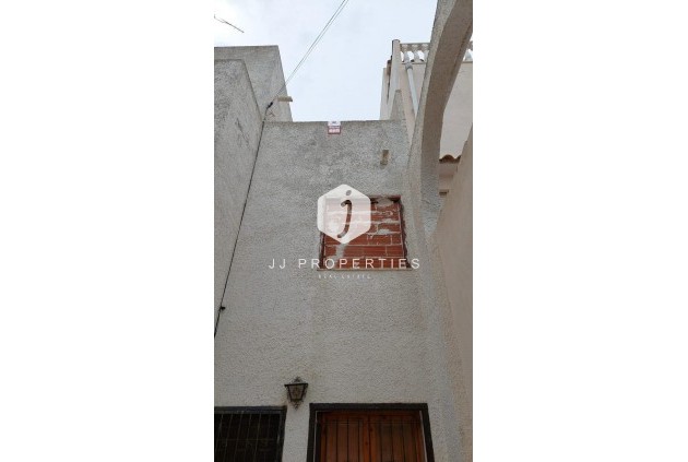 Tweedehands - Chalet -
Torrevieja - aguas nuevas