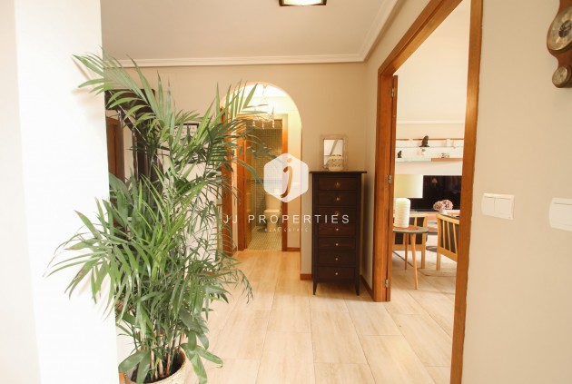 Tweedehands - Villa -
Torrevieja - Costa Blanca