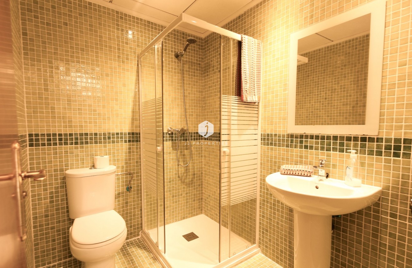 Tweedehands - Villa -
Torrevieja - Costa Blanca