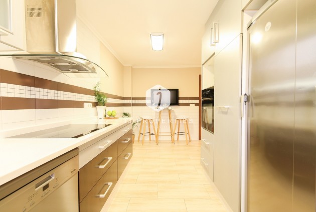 Tweedehands - Villa -
Torrevieja - Costa Blanca