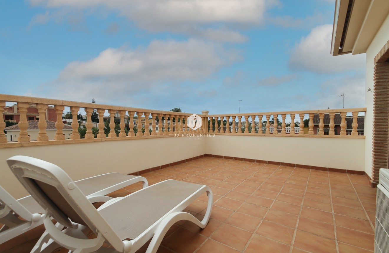 Tweedehands - Villa -
Torrevieja - Costa Blanca