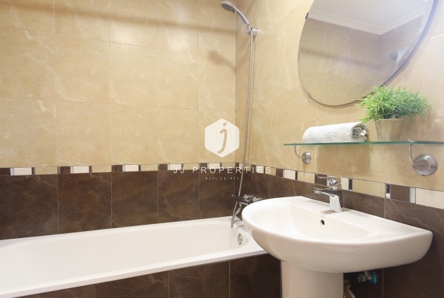 Tweedehands - Villa -
Torrevieja - Costa Blanca