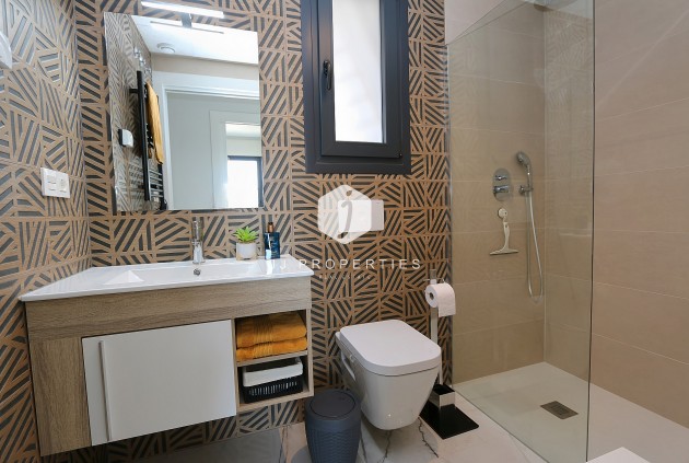 Tweedehands - Penthouse -
Orihuela Costa - Costa Blanca