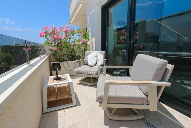 Tweedehands - Penthouse -
Orihuela Costa - Costa Blanca