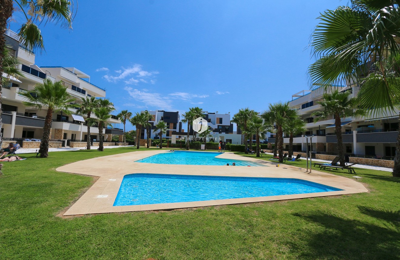 Tweedehands - Penthouse -
Orihuela Costa - Costa Blanca