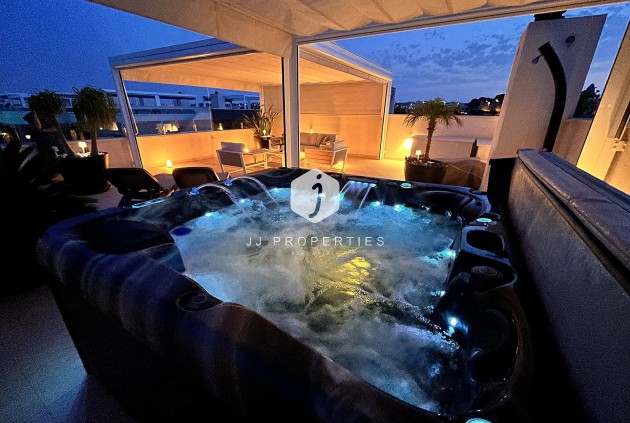 Tweedehands - Penthouse -
Orihuela Costa - Costa Blanca