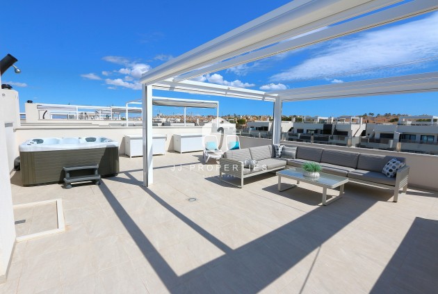 Tweedehands - Penthouse -
Orihuela Costa - Costa Blanca