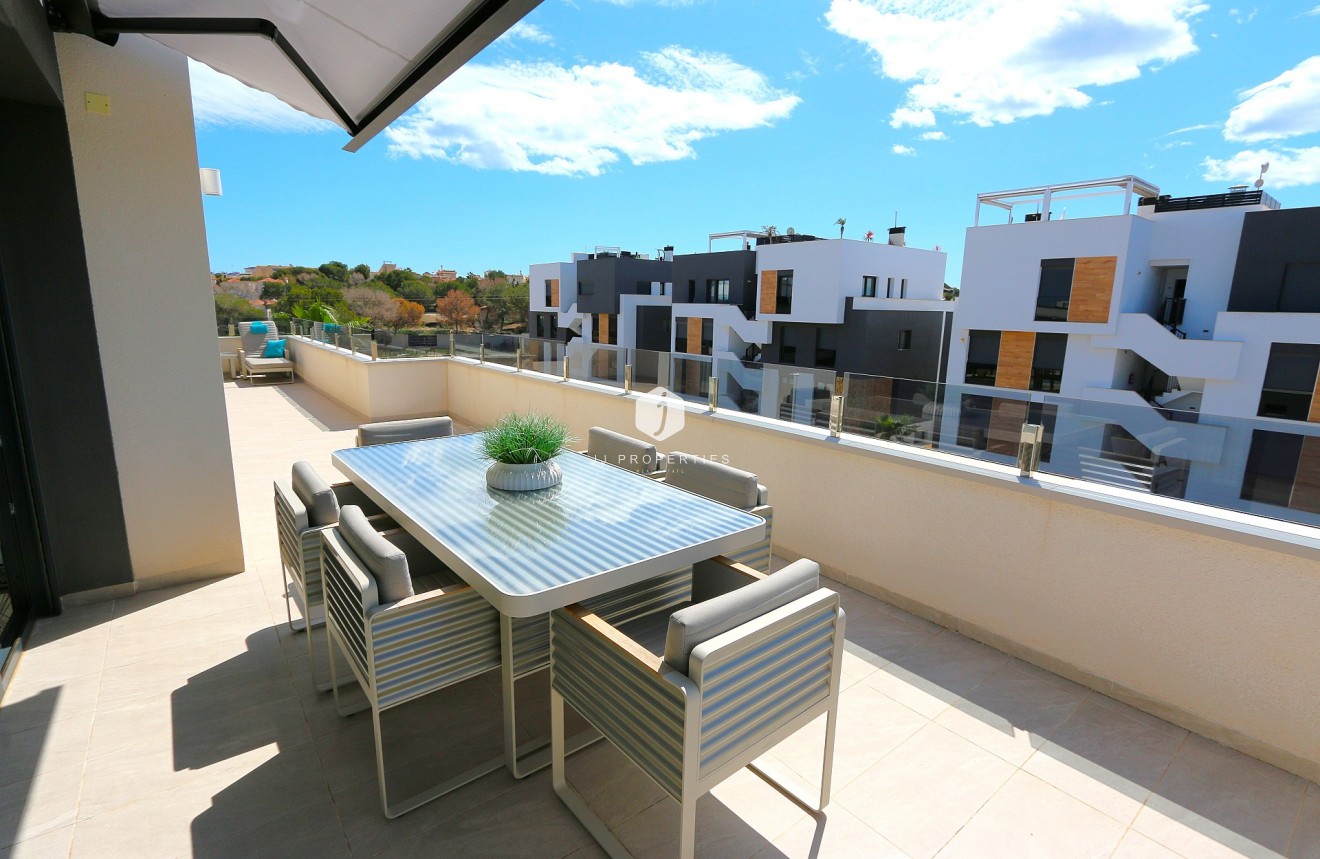 Tweedehands - Penthouse -
Orihuela Costa - Costa Blanca