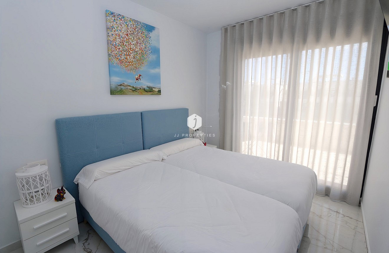 Tweedehands - Penthouse -
Orihuela Costa - Costa Blanca