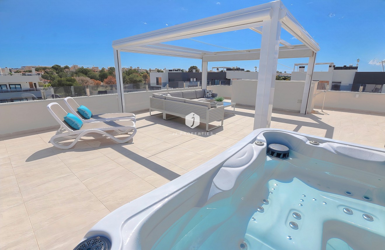 Tweedehands - Penthouse -
Orihuela Costa - Costa Blanca