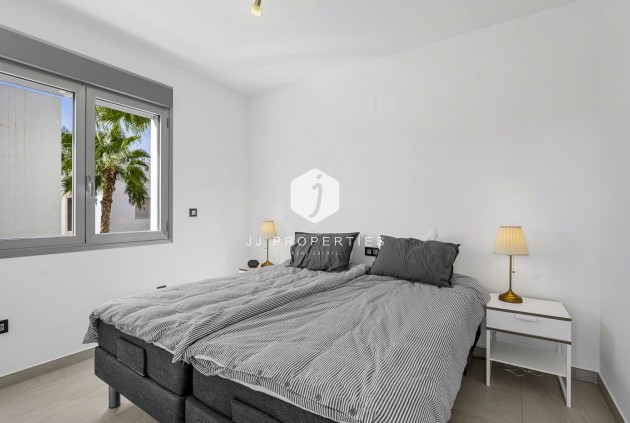 Tweedehands - Villa -
Guardamar del Segura - Costa Blanca