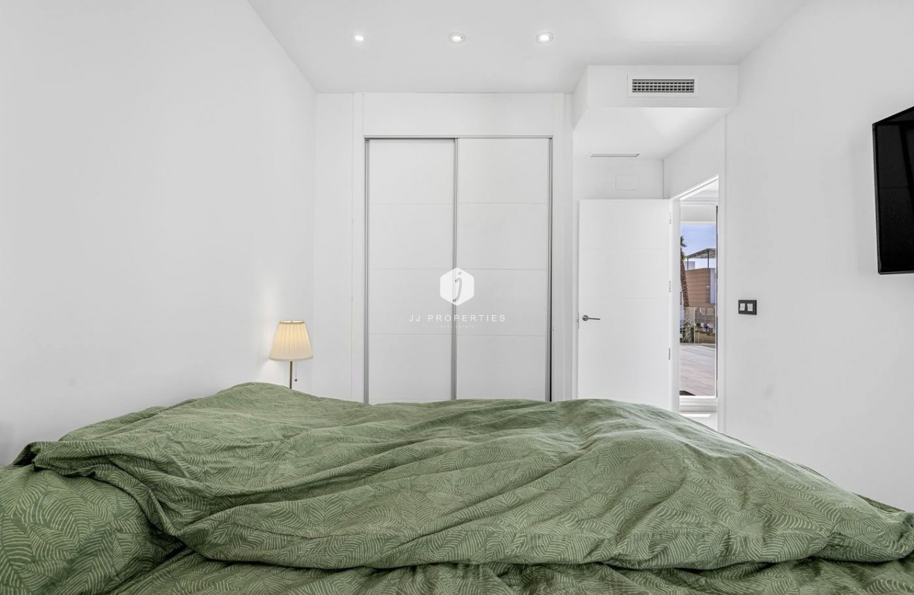 Tweedehands - Villa -
Guardamar del Segura - Costa Blanca