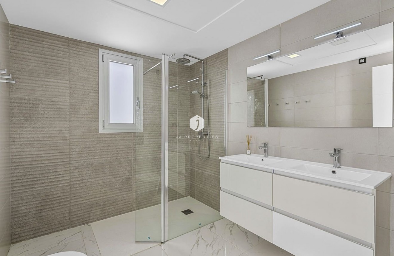 Tweedehands - Villa -
Guardamar del Segura - Costa Blanca