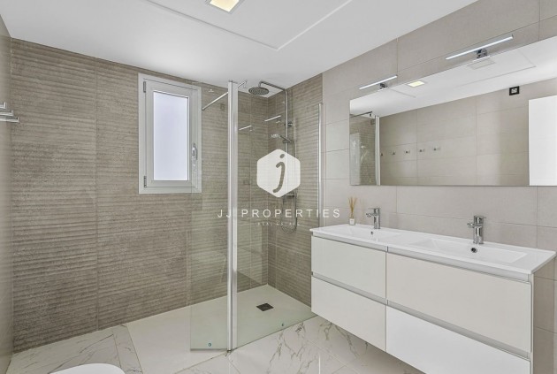 Tweedehands - Villa -
Guardamar del Segura - Costa Blanca