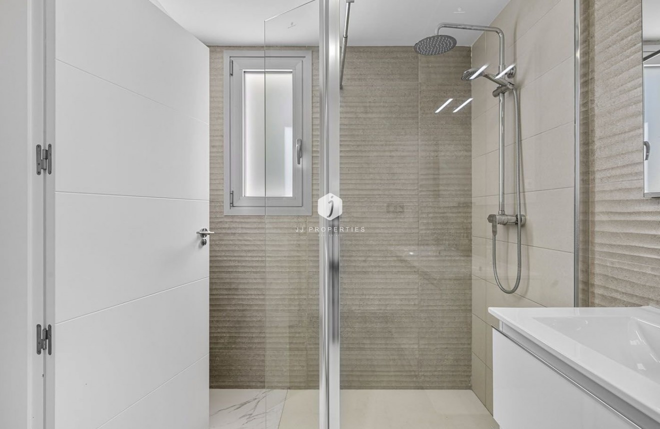 Tweedehands - Villa -
Guardamar del Segura - Costa Blanca