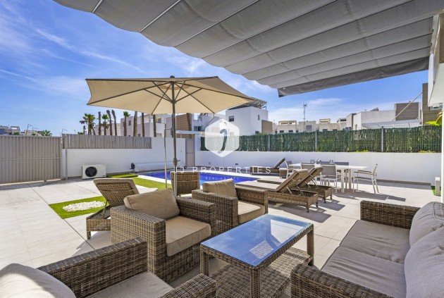 Tweedehands - Villa -
Guardamar del Segura - Costa Blanca