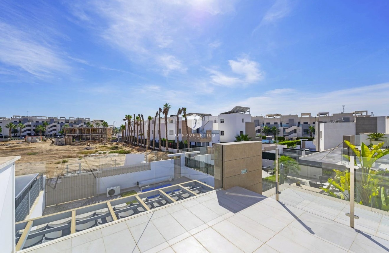 Tweedehands - Villa -
Guardamar del Segura - Costa Blanca